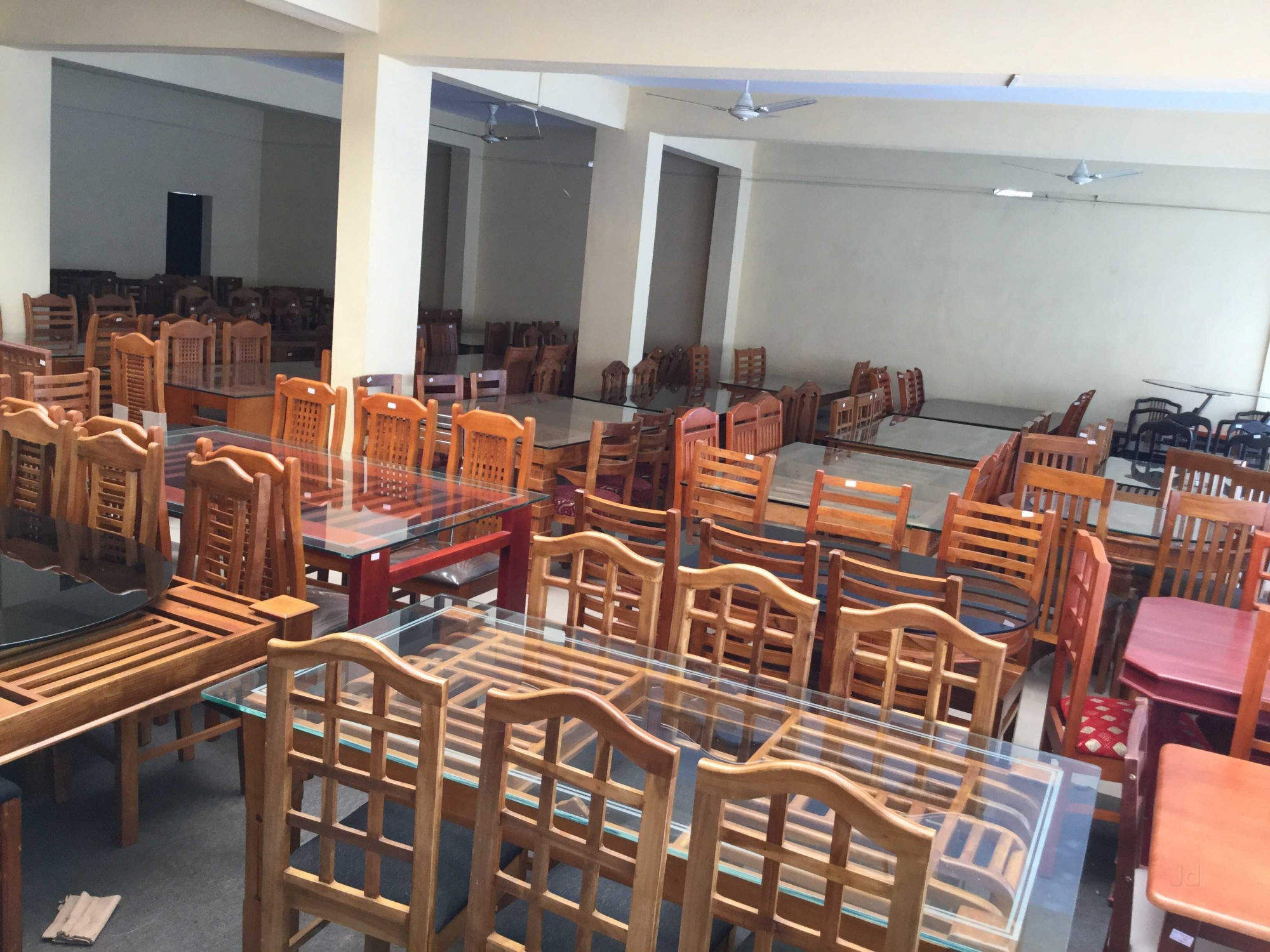 GOOD LUCK FURNITURE HOME( KANNUR)